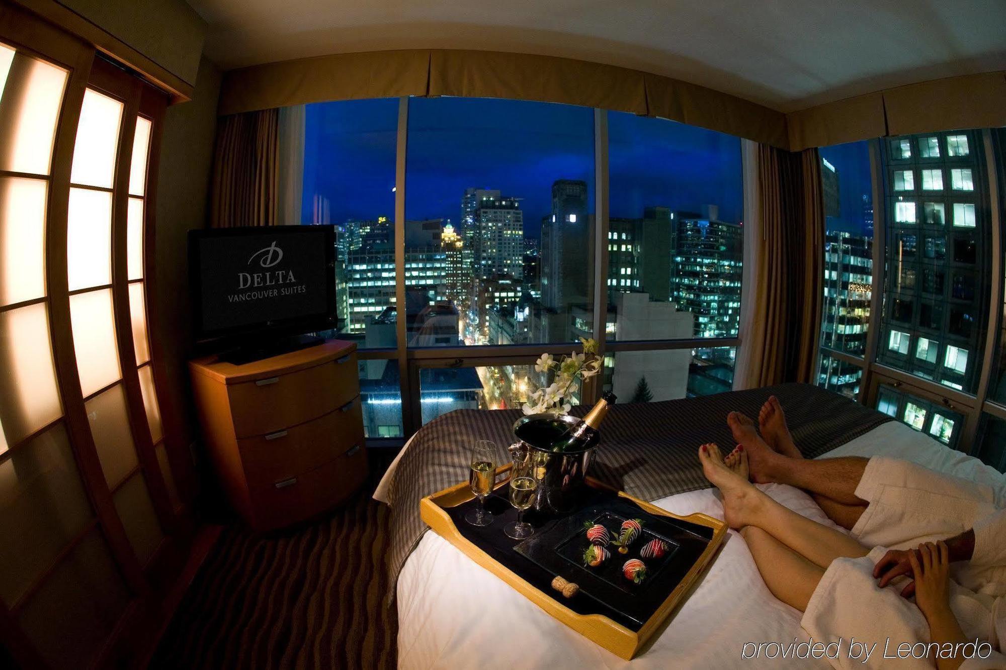 Delta Hotels By Marriott Vancouver Downtown Suites Ruang foto